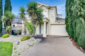12 Providence Plce Hindmarsh Island - BYO Linen - Waterfront-Pets Negotiable
